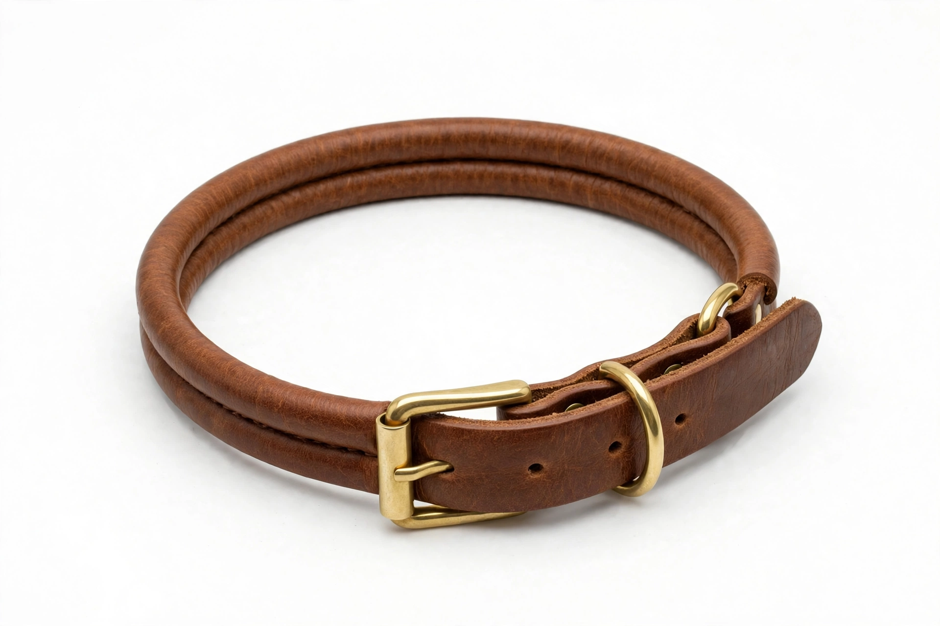 Rolled leather dog collar, round brown leather profile