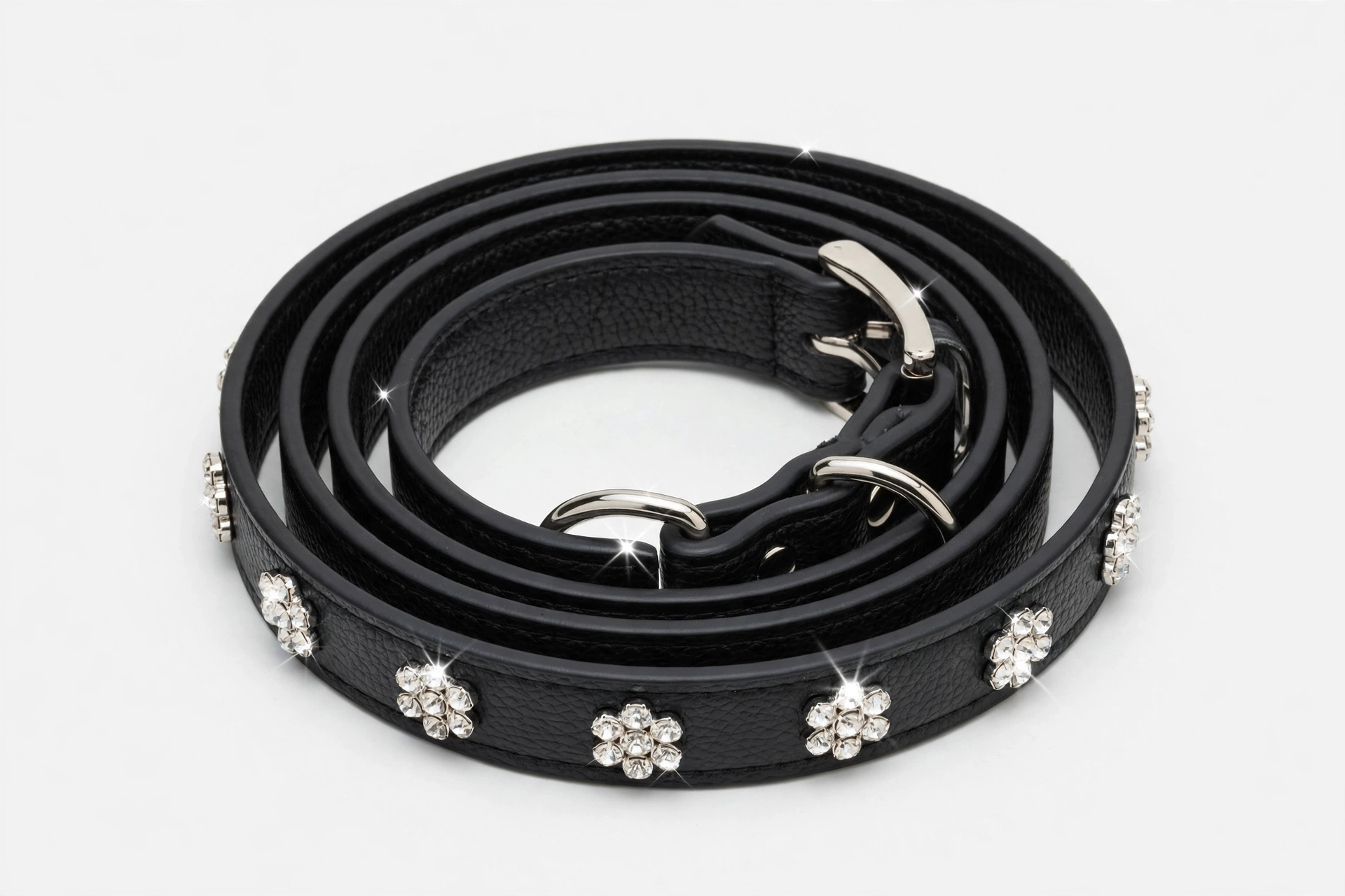 Haoyueer rhinestone bling faux leather dog collar